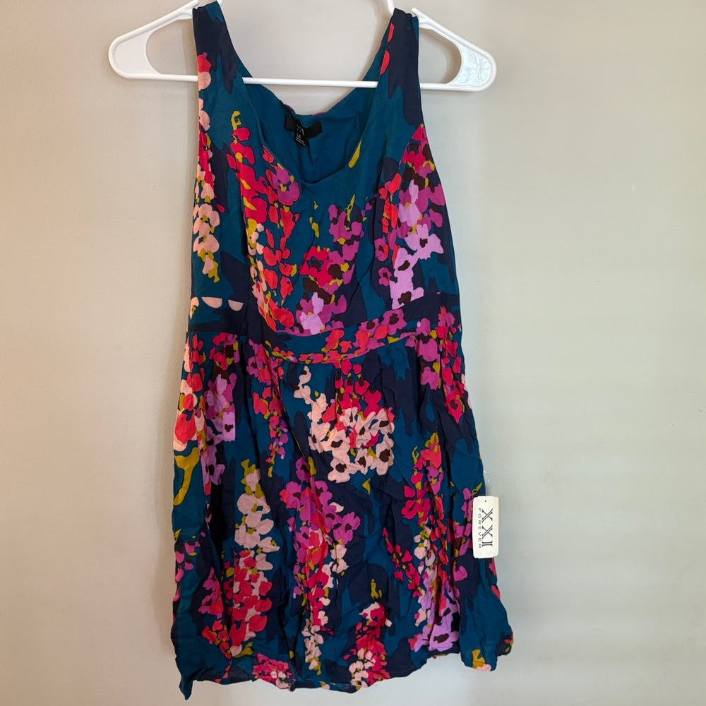 Forever 21 Floral Sleeveless Mini Dress – Size L – NWT